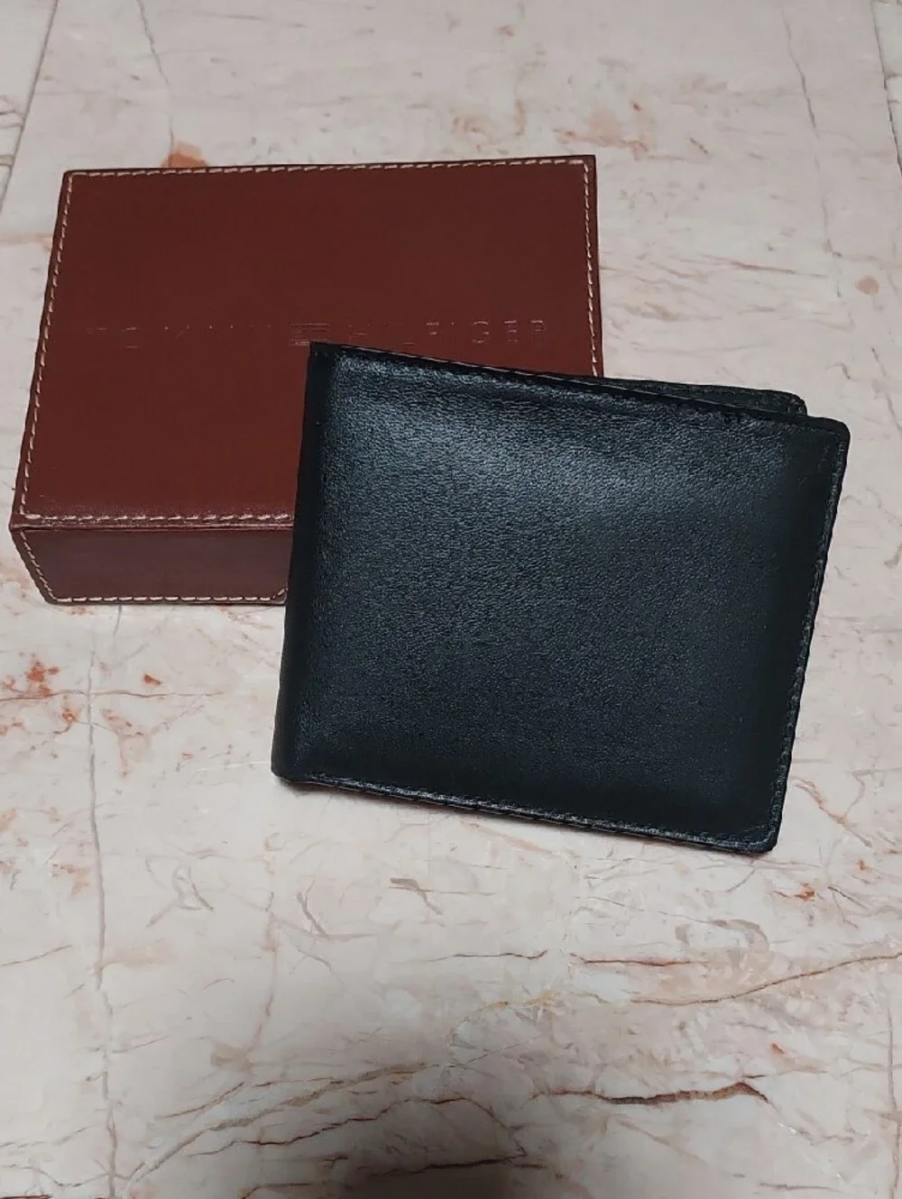 Tommy Hilfiger classic black